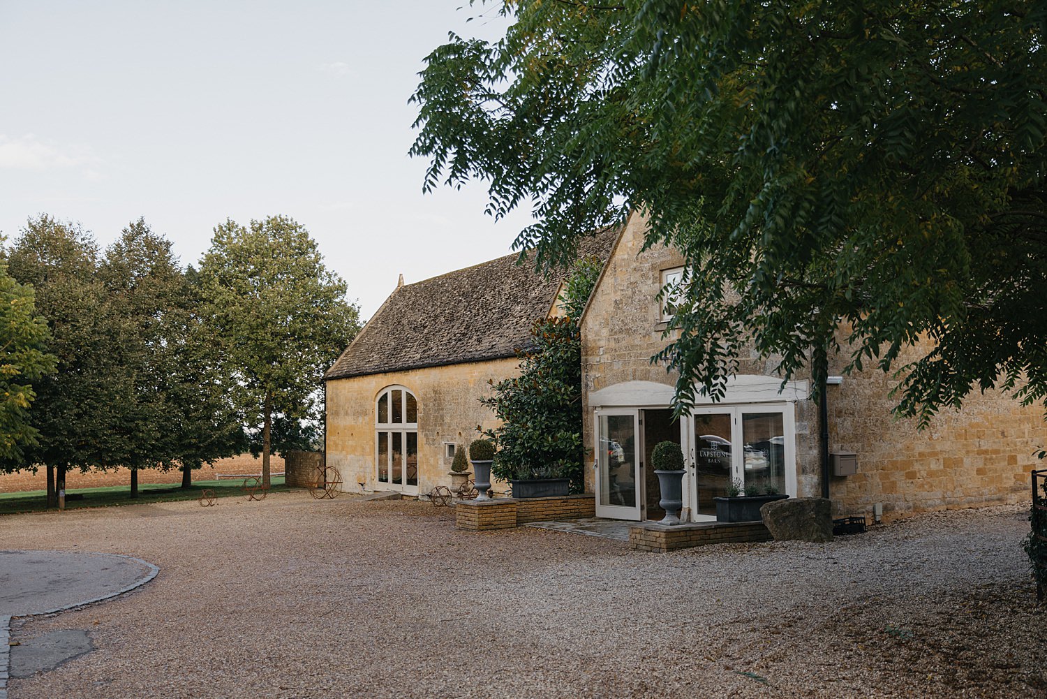 lapstone barn wedding