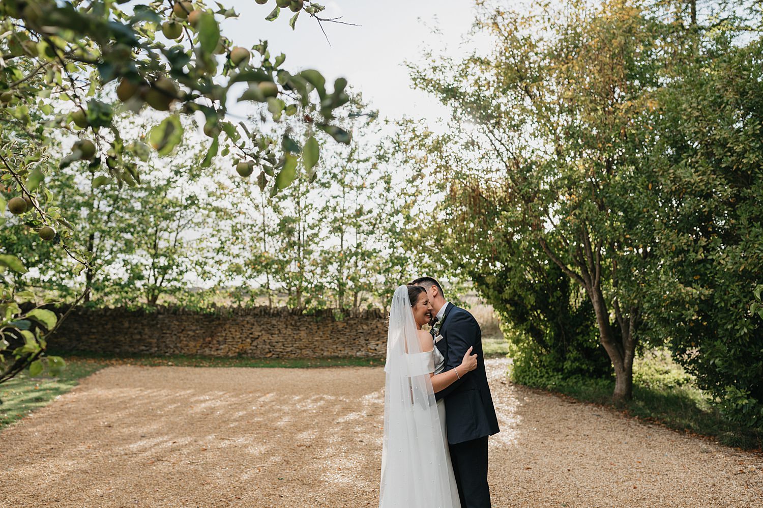 lapstone barn wedding